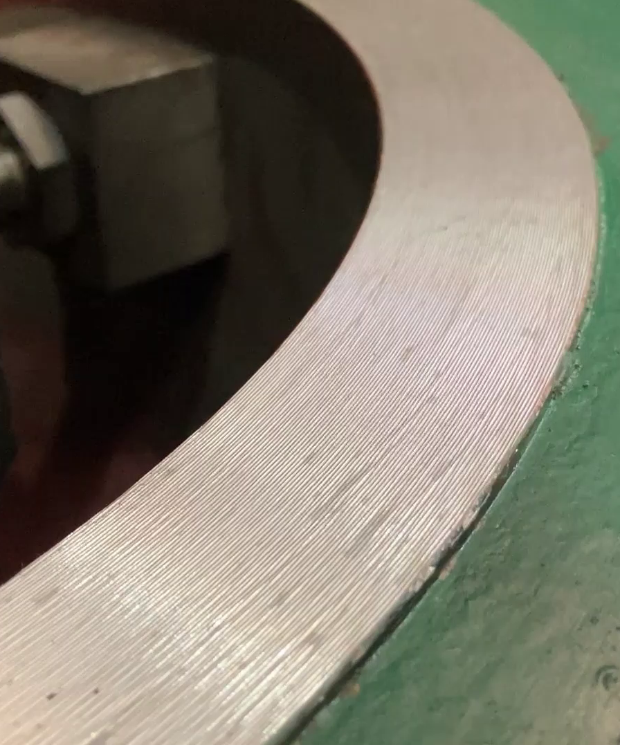 Flange Facing Serrated Finish